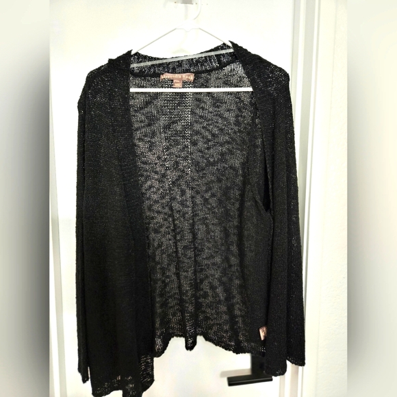 Black Open-Knit Women's Sweater - Picture 1 of 3